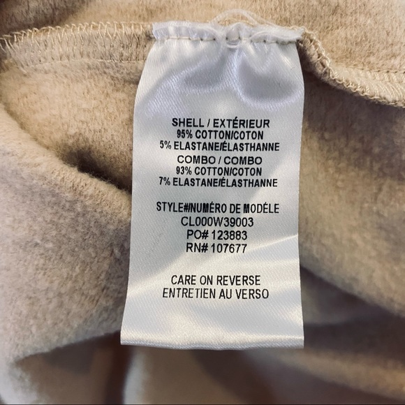 Alice + Olivia Amirah Crewneck Sweatshirt - Picture 12 of 14